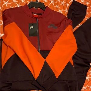 Nike sweat jumper 🧡